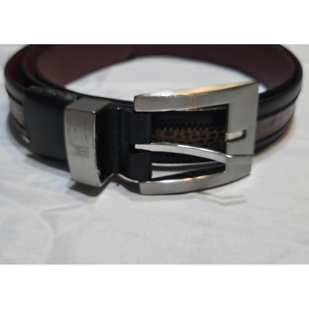 Tiger Woods Leather Mens Belt Silver Tone Buckle Size 42" Black/Brown